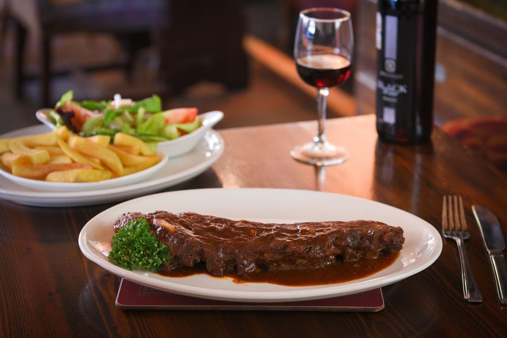 The Burley Inn Bagian luar foto